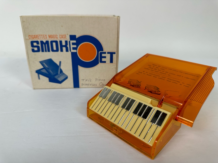 Vintage Cigarettes Magic Case Smoke Pet Piano Cigarette Dispenser With Box [Photo 2]