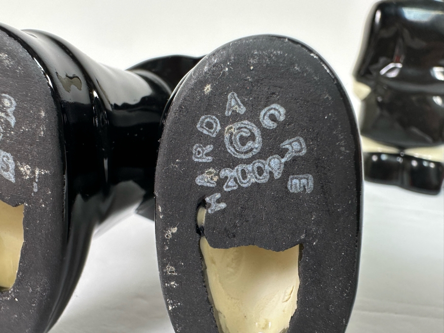 Pair Of Amy Hardacre Magnetic Paper Clip Holder Ceramic Bobblehead Figurines 7H 2009 [Photo 7]