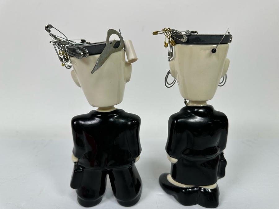 Pair Of Amy Hardacre Magnetic Paper Clip Holder Ceramic Bobblehead Figurines 7H 2009 [Photo 5]