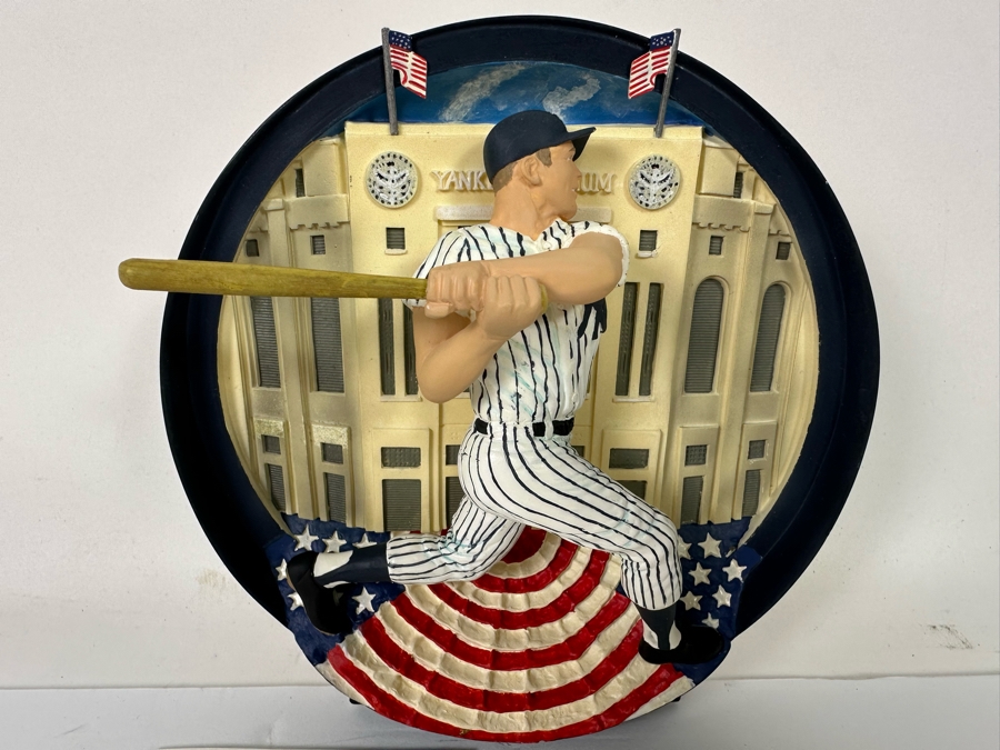 Limited Edition Mickey Mantle: All-American Legend Triple Crown King 3D Plate Numbered 431 Of 3,000 By The Bradford Exchange 1997 7H [Photo 5]