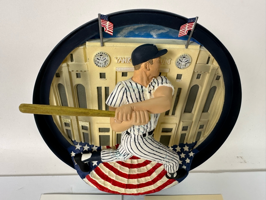 Limited Edition Mickey Mantle: All-American Legend Triple Crown King 3D Plate Numbered 431 Of 3,000 By The Bradford Exchange 1997 7H [Photo 6]