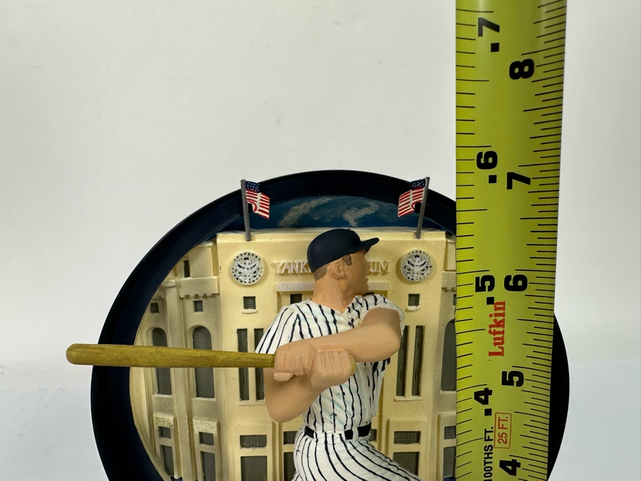 Limited Edition Mickey Mantle: All-American Legend Triple Crown King 3D Plate Numbered 431 Of 3,000 By The Bradford Exchange 1997 7H [Photo 8]