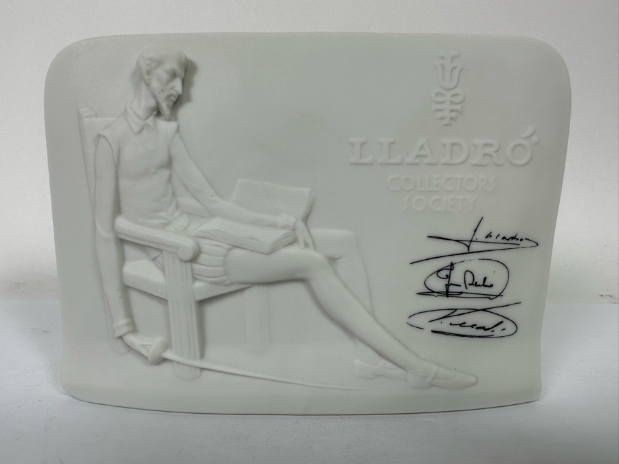 Lladro Collectors Society Porcelain Plaque 6W X 2.5D X 4H [Photo 4]