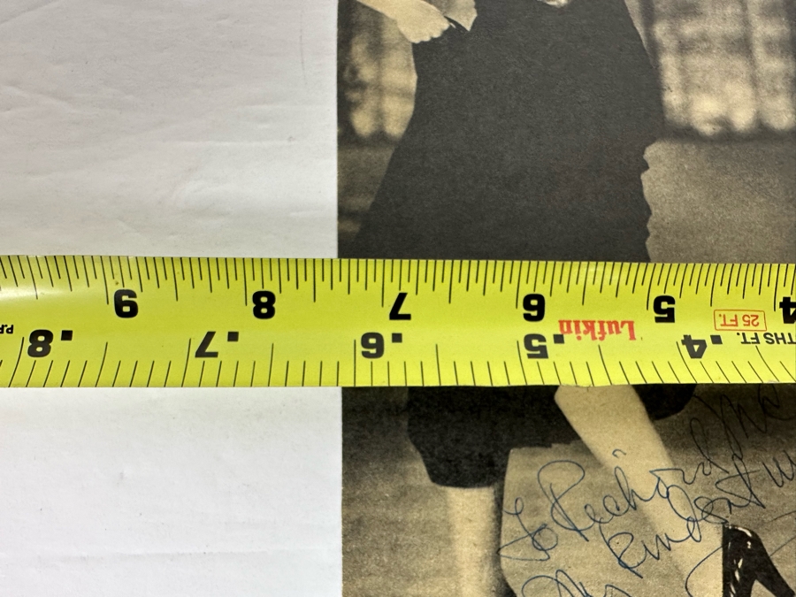 Autographed Ginger Rogers Paper Magazine Page 7.5 X 11 [Photo 5]