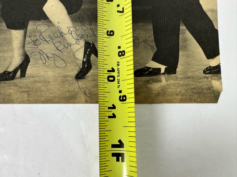 Autographed Ginger Rogers Paper Magazine Page 7.5 X 11 [Photo 6]