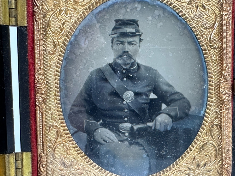 Antique Civil War Ninth Plate Ambrotype Photograph Of Solidier In Genuine Union Case Improved With Fine Gilt By S. Peck & Co [Photo 6]