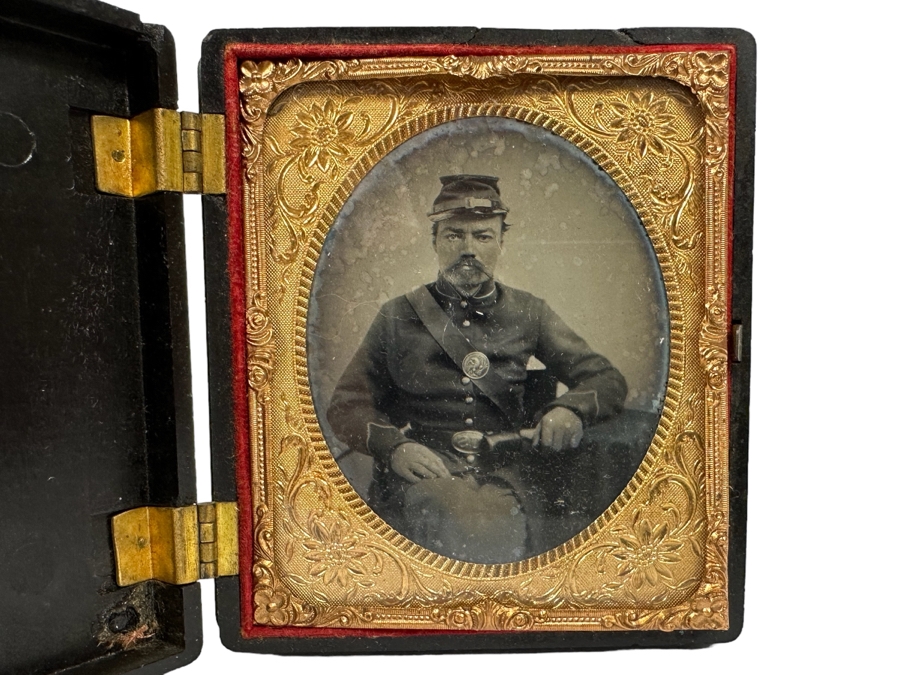 Antique Civil War Ninth Plate Ambrotype Photograph Of Solidier In ...