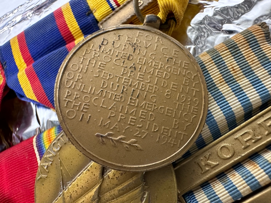 Vintage United States Marine Corp Medals From World War II & Korean War - See Photos [Photo 20]