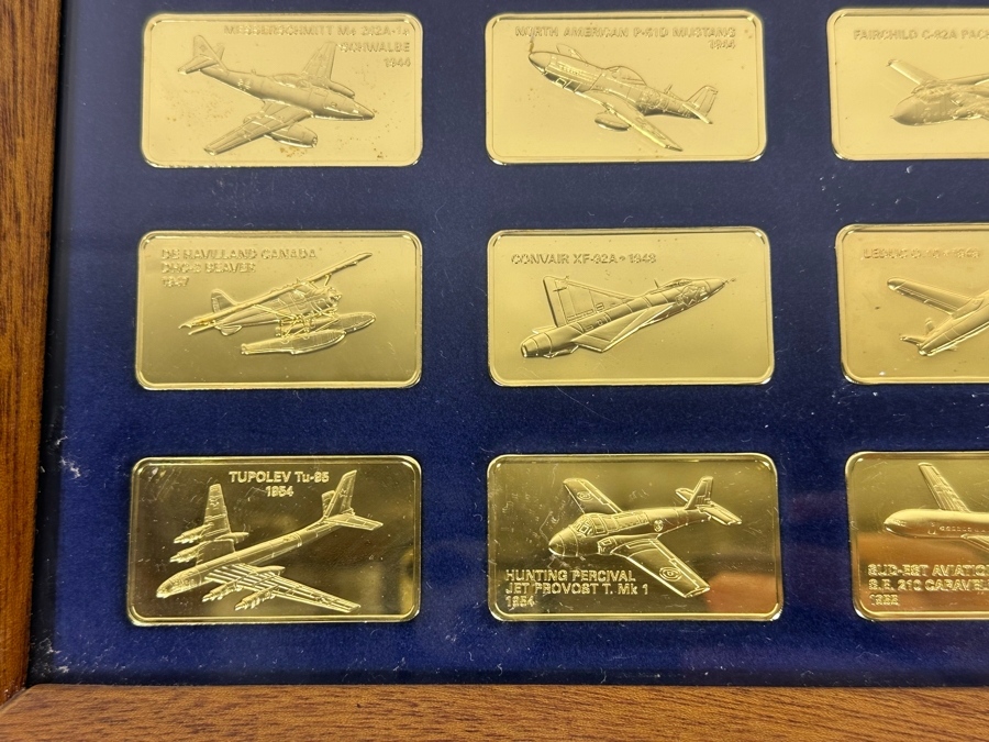 Limited Edition Of 15,000 First Collection Of The Jane's Medallic Register Of The World's Great Aircraft Consisting Of 100 Ingots Minted By The Franklin Mint With A Full Proof 24K Gold Electroplate On Solid Bronze W/ Cert Each Tray 13.5 X 9.5 - See Photos [Photo 22]