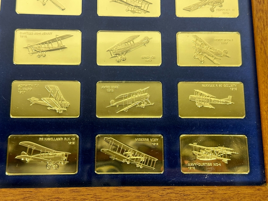 Limited Edition Of 15,000 First Collection Of The Jane's Medallic Register Of The World's Great Aircraft Consisting Of 100 Ingots Minted By The Franklin Mint With A Full Proof 24K Gold Electroplate On Solid Bronze W/ Cert Each Tray 13.5 X 9.5 - See Photos [Photo 18]