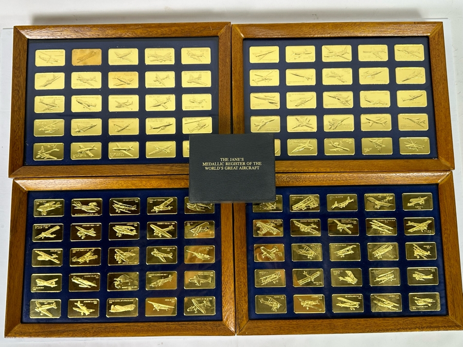 Limited Edition Of 15,000 First Collection Of The Jane's Medallic Register Of The World's Great Aircraft Consisting Of 100 Ingots Minted By The Franklin Mint With A Full Proof 24K Gold Electroplate On Solid Bronze W/ Cert Each Tray 13.5 X 9.5 - See Photos [Photo 4]