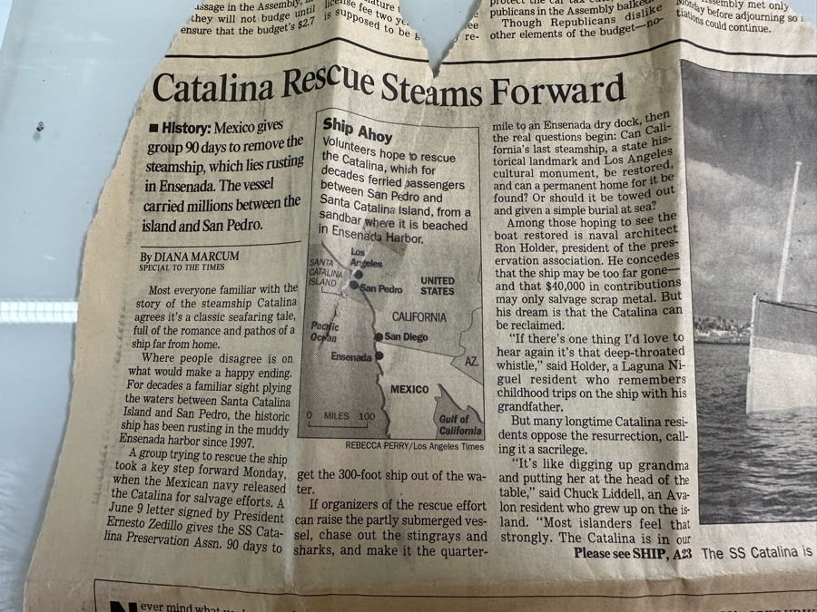 Vintage Salvaged Ship's Compass Mark XV Mod. O From The SS Catalina Steamship (1924-1975) (California's Last Steamship) After It Shipwrecked In The Harbour At Ensenada, Mexico Not Working As A Compass 13W X 12H [Photo 21]