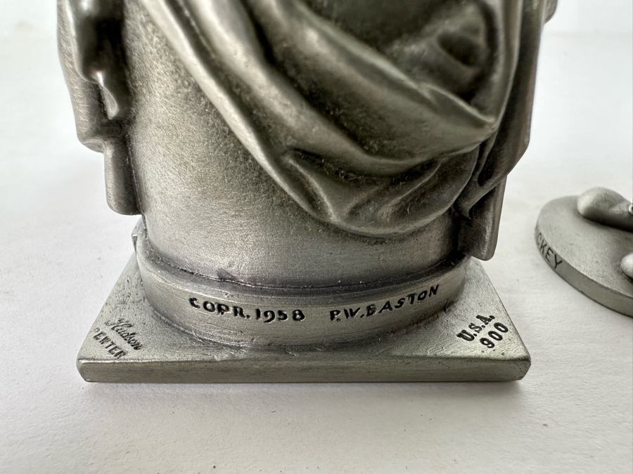 Small Walt Disney Mickey Mouse Fine Pewter Schmid Figurine 1.75H And Hudson Pewter Lincoln Memorial Figurine 1958 By P. W. Baston 2.25H [Photo 9]