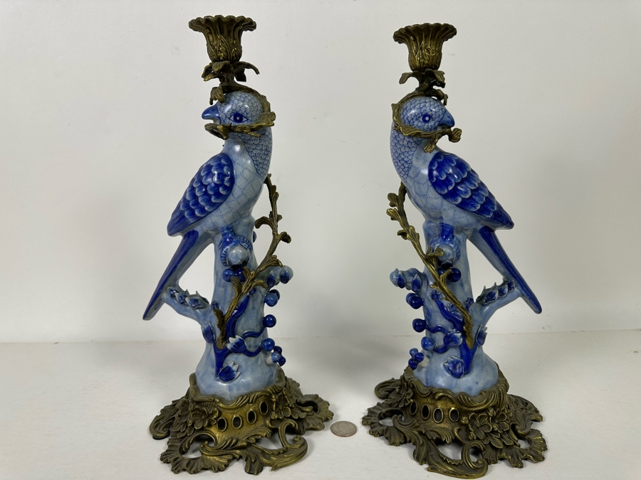 Vintage Pair Of Large Hollywood Regency Ormolu Mounted Ceramic Blue Parrot Bird Brass Candle Holders Candlesticks 14.5H [Photo 3]