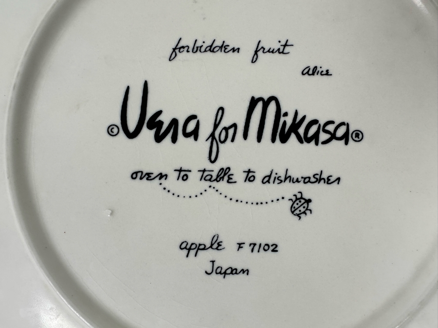 Pair Of Forbidden Fruit Alice Apple Vera For Mikasa Plates F7102 10.75R [Photo 6]