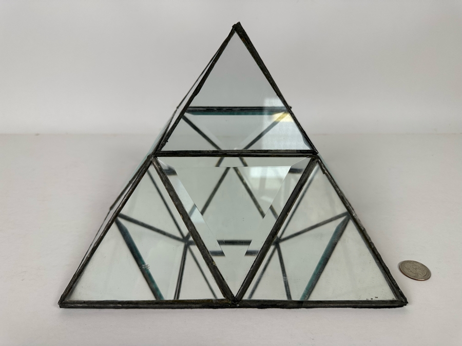 Brass And Glass Pyramid Display Case With Mirrored Bottom 10W X 10D X 7.5H [Photo 5]