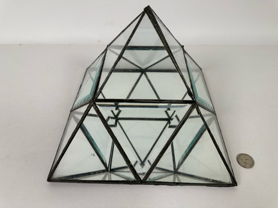 Brass And Glass Pyramid Display Case With Mirrored Bottom 10W X 10D X 7.5H [Photo 6]