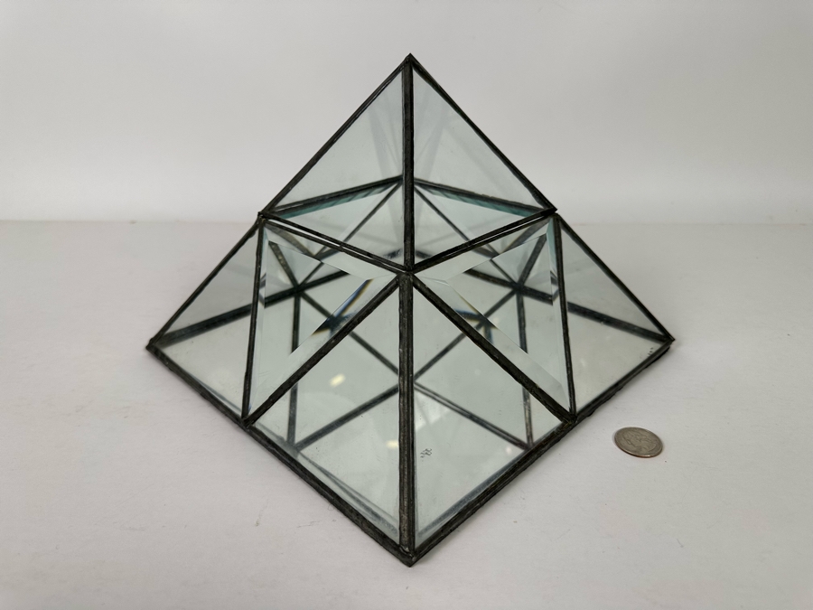 Brass And Glass Pyramid Display Case With Mirrored Bottom 10W X 10D X 7.5H [Photo 12]
