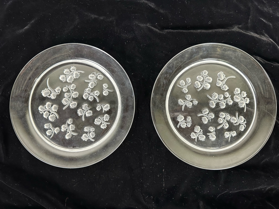 Pair Of Signed Lalique France Etched Crystal Muguet (Lily Of The Valley) Plates 8.5R