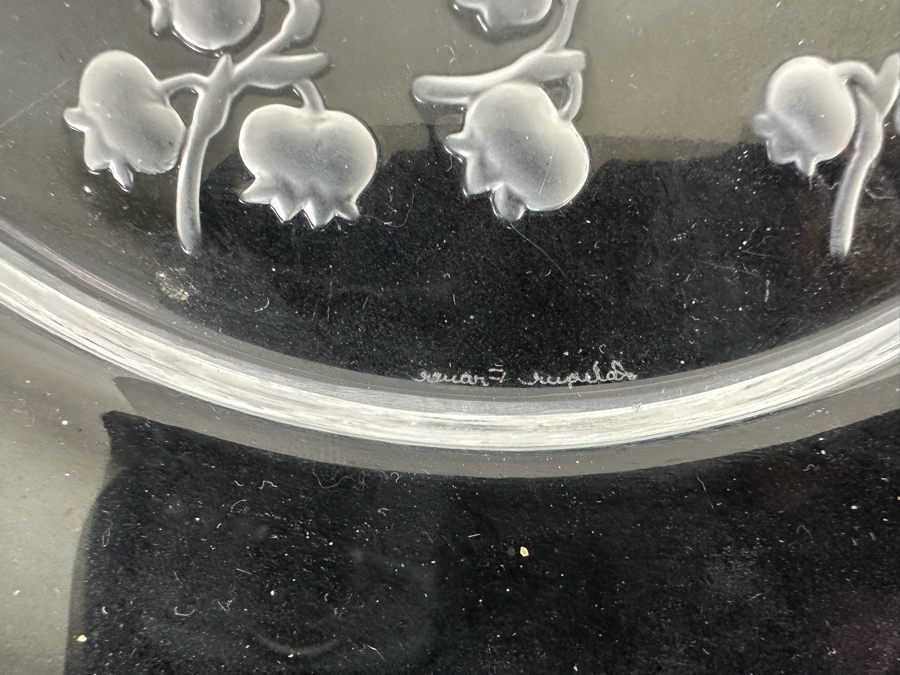 Pair Of Signed Lalique France Etched Crystal Muguet (Lily Of The Valley) Plates 8.5R [Photo 6]