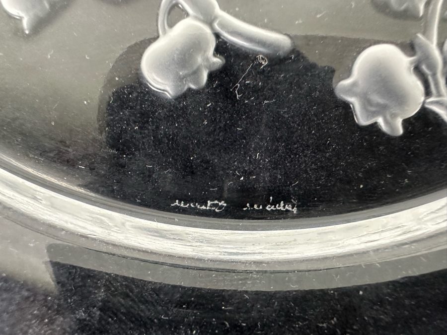 Pair Of Signed Lalique France Etched Crystal Muguet (Lily Of The Valley) Plates 8.5R [Photo 4]