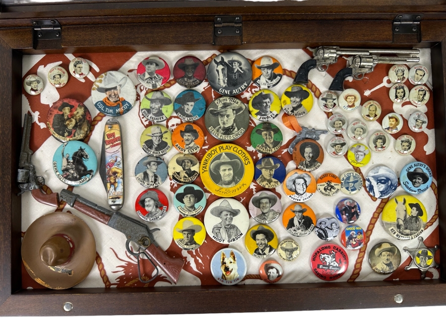Huge Collection Of Vintage Collectible Western Movie Star Actor Cowboy Buttons, Roy Rogers Pocket Knife & Miniature Toy Pistols / Rifle Displayed In Nice Shawdowbox Display Case: Hoot Gibson, John Wayne, Gene Autry, Hopalong Cassidy 6X11 - See Photos