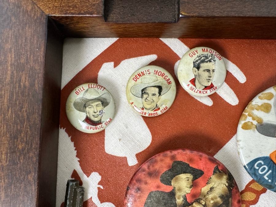 Huge Collection Of Vintage Collectible Western Movie Star Actor Cowboy Buttons, Roy Rogers Pocket Knife & Miniature Toy Pistols / Rifle Displayed In Nice Shawdowbox Display Case: Hoot Gibson, John Wayne, Gene Autry, Hopalong Cassidy 6X11 - See Photos [Photo 10]