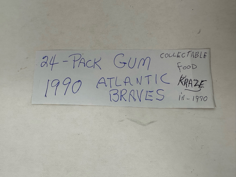 Vintage 1990 Sealed 24 Pack Atlanta Braves MLB Peppermint Chewing Gum [Photo 9]