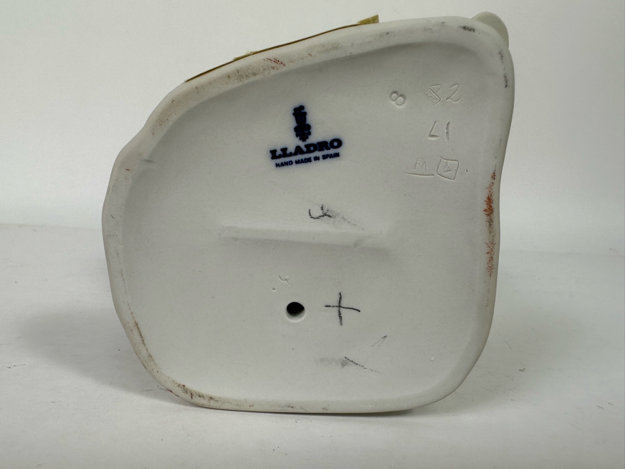 Vintage Lladro Matte Finish Male Tennis Player Figurine By Vincente Martinez 10.5H [Photo 9]