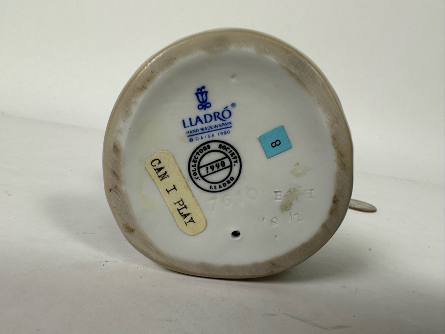 Vintage 1990 Lladro Figurine 'Can I Play' Baseball From The Collectors Society #7610 By Antonio Ramos 8.5H [Photo 7]