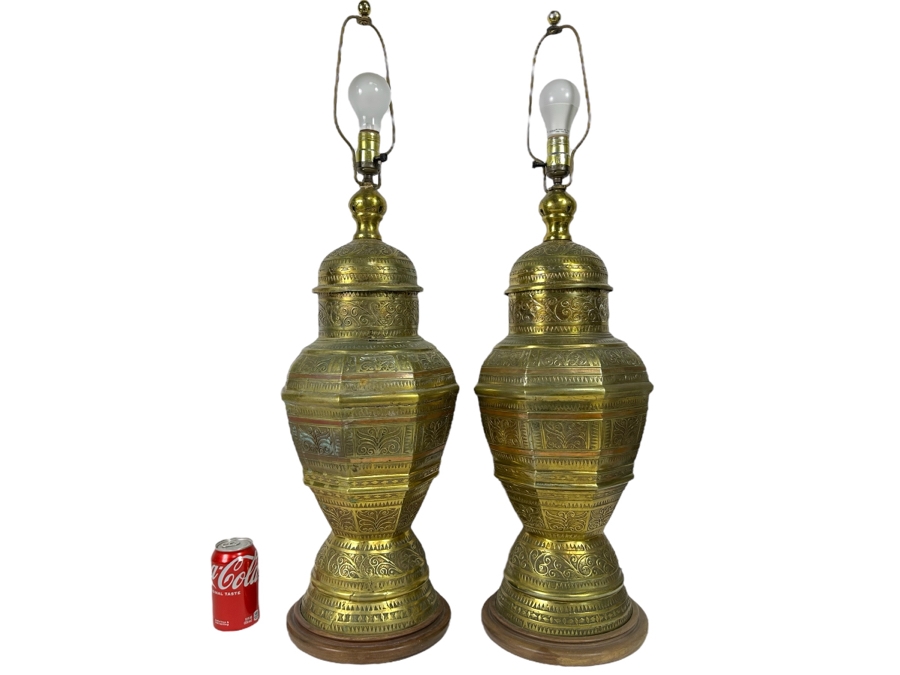 Stunning Vintage Pair Of Large Ethnic Philippine Gador Islamic Urns Mindanao Maranao People Converted To Table Lamps - See Photos For Shades [Photo 2]
