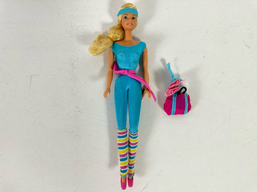 Hand Signed By Ruth Handler (Inventor Of Barbie / Co-Founder Of Mattel) Great Shape Mattel Barbie Doll 1983 Signed By Ruth Handler On Back [Photo 5]