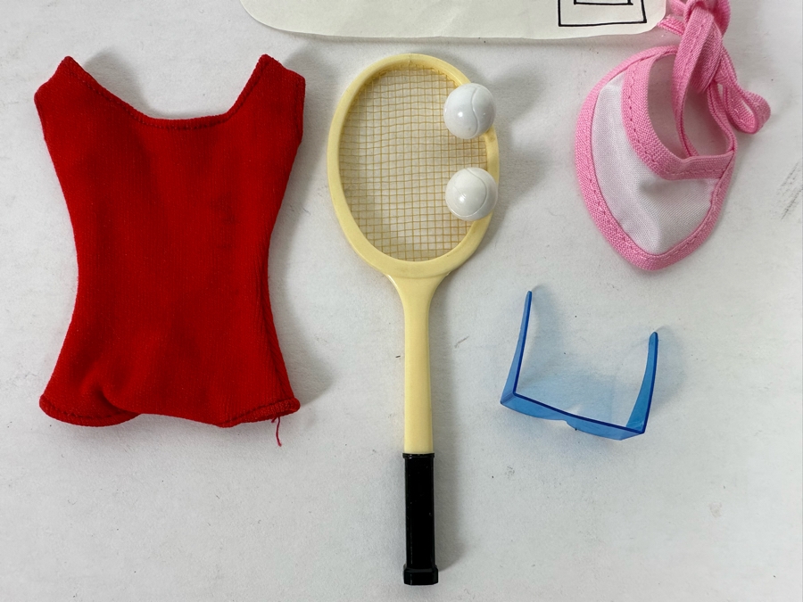 Vintage 1962-1963 Mattel Barbie Doll Accessories Tennis Anyone [Photo 4]