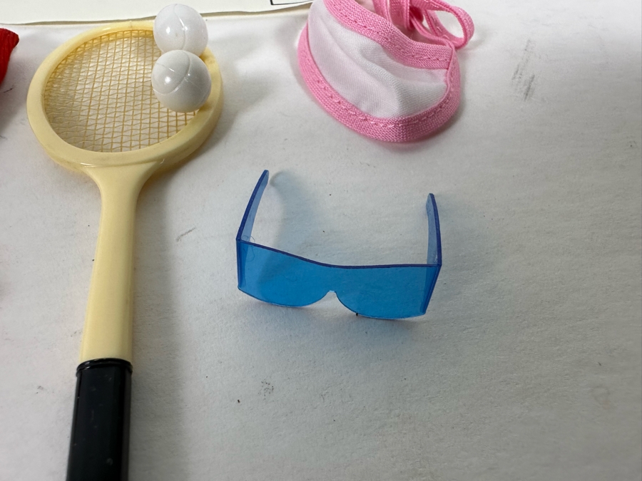 Vintage 1962-1963 Mattel Barbie Doll Accessories Tennis Anyone [Photo 5]