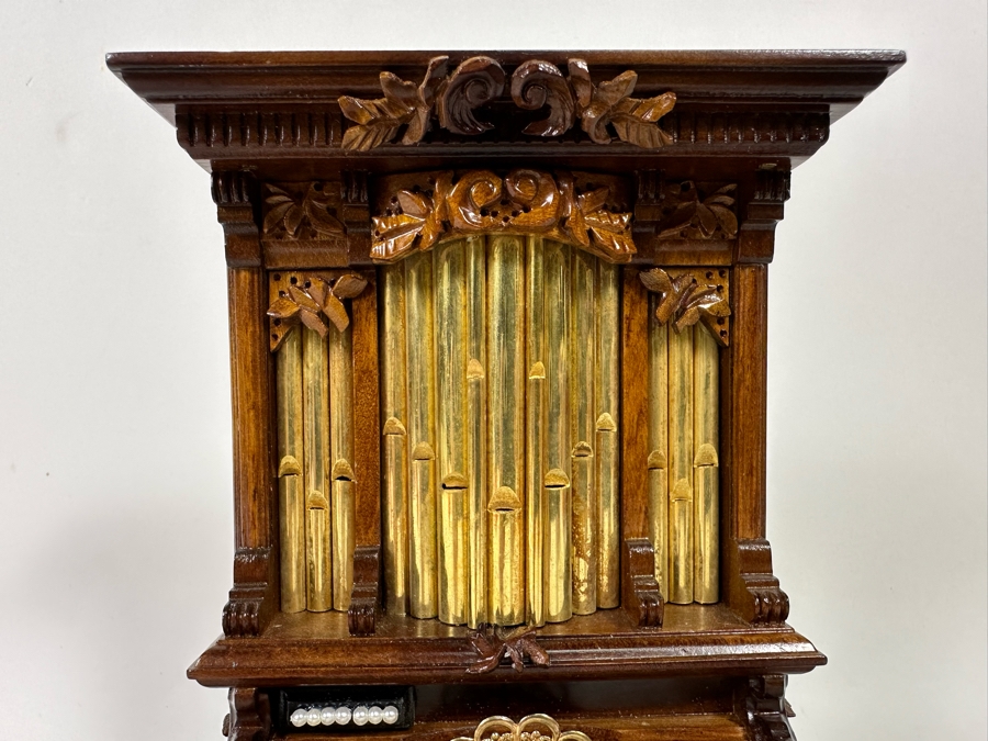 Stunning Handmade Rosewood George Becker Dollhouse Organ 1:12 2.75W X 2.25D X 7H [Photo 5]