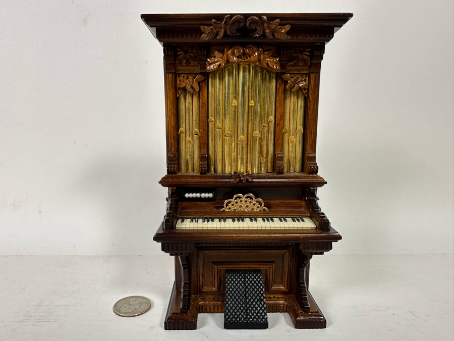 Stunning Handmade Rosewood George Becker Dollhouse Organ 1:12 2.75W X 2.25D X 7H [Photo 2]