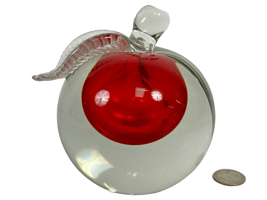 Signed Alfredo Barbini Murano For Oggetti Signed Art Glass Apple Paperweight [Photo 1]