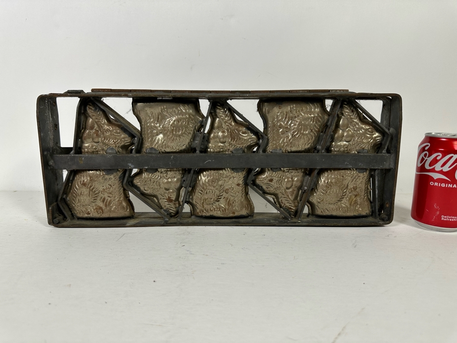 Vintage Five Easter Bunny Chocolate Mold Commercial Grade 18W X 2D X 7H [Photo 4]