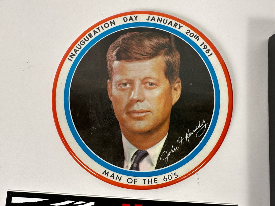 Collection Of Vintage United States Political Presidential Campaingn Buttons And Bumber Stickers [Photo 8]
