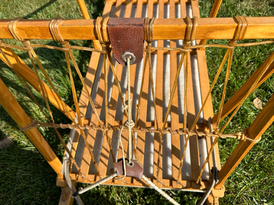 Signed Ed Moody (1911-1994, NH) Fine Handcrafted Iditarod Dog Sled In Excellent Condition 106W X 24D X 35H [Photo 21]