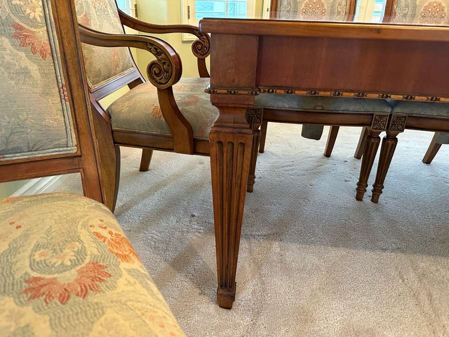 Ethan Allen Goodwin Formal Wooden Dining Table With Two Leaves And Eight Ethan Allen Dining Chairs In Excellent Condition [Photo 16]