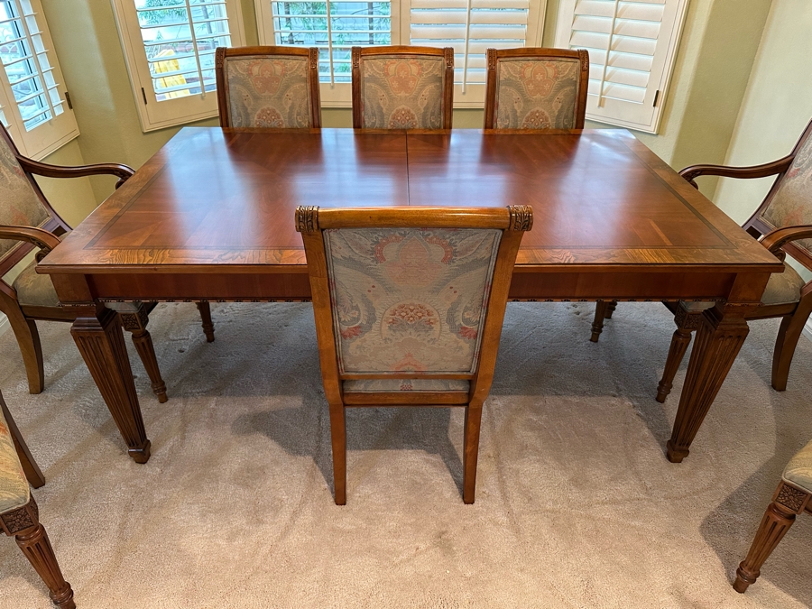 Ethan Allen Goodwin Formal Wooden Dining Table With Two Leaves And