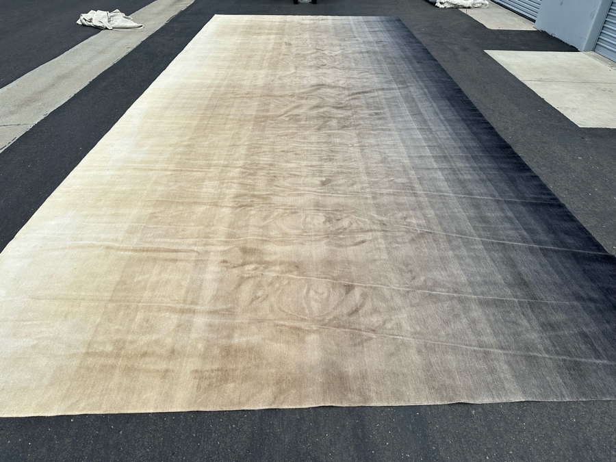 HUGE Color Gradient Area Rug 12' 1' X 28' 2' [Photo 4]