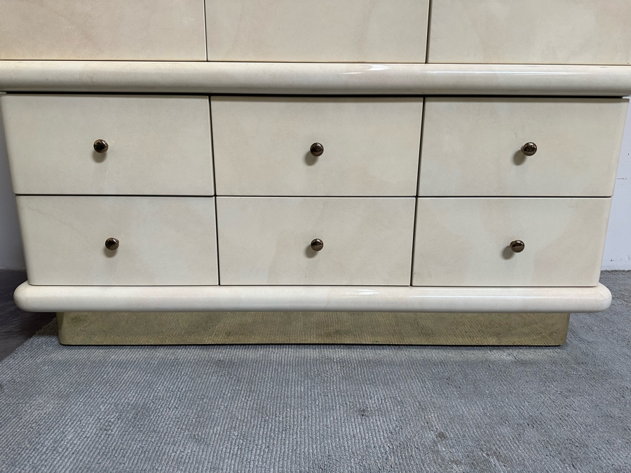 2-Piece Cedar Lined Highboy Dresser With Sliding And Fixed Shelves On Top And 6-Drawers On The Bottom With Brass Base Modern 1980's / 90's Lacquer Design Very Heavy 60W X 25D X 78H [Photo 10]