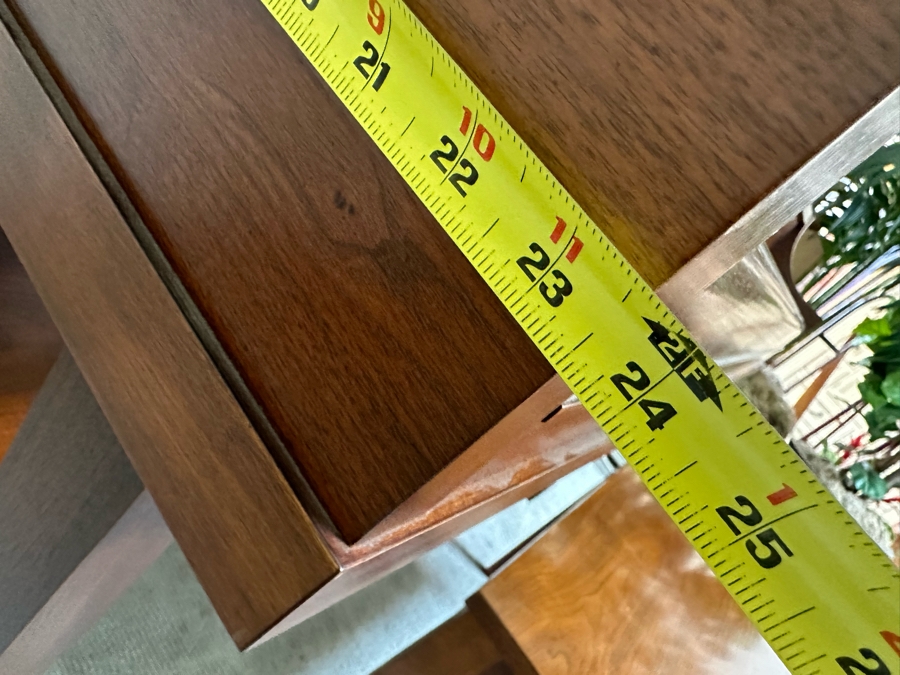 YAMAHA Acoustic P22 Upright Piano In Walnut With Bench 59W X 23.5D X 45.5H [Photo 20]