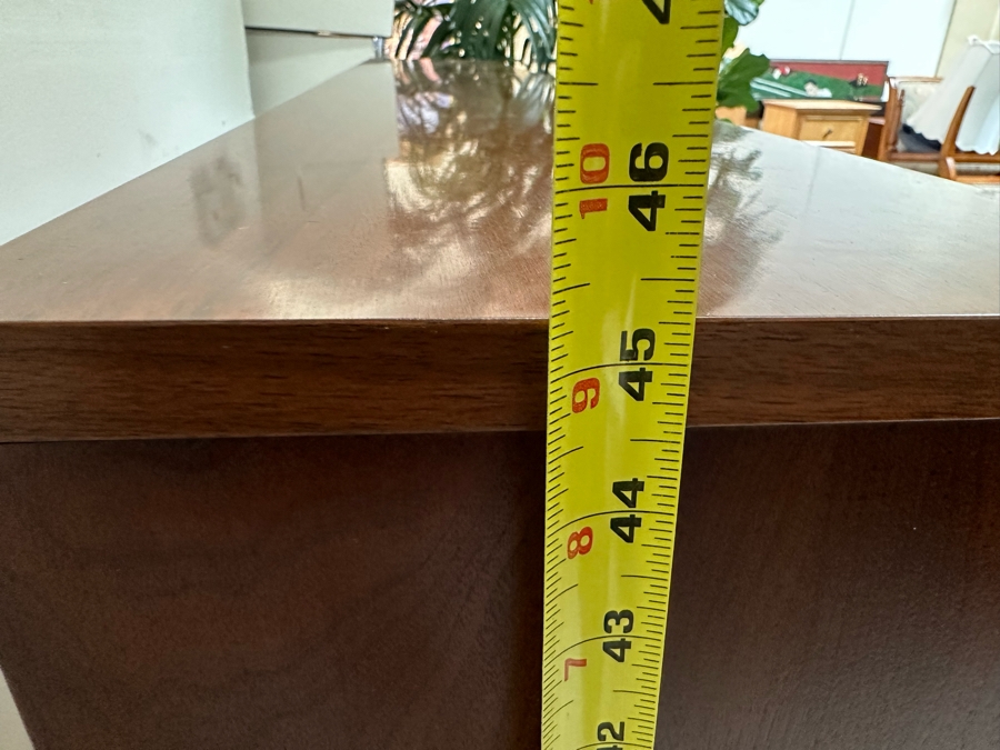 YAMAHA Acoustic P22 Upright Piano In Walnut With Bench 59W X 23.5D X 45.5H [Photo 21]