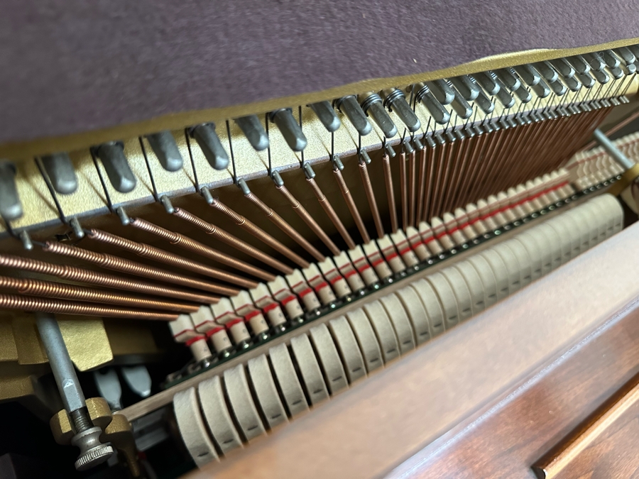 YAMAHA Acoustic P22 Upright Piano In Walnut With Bench 59W X 23.5D X 45.5H [Photo 10]