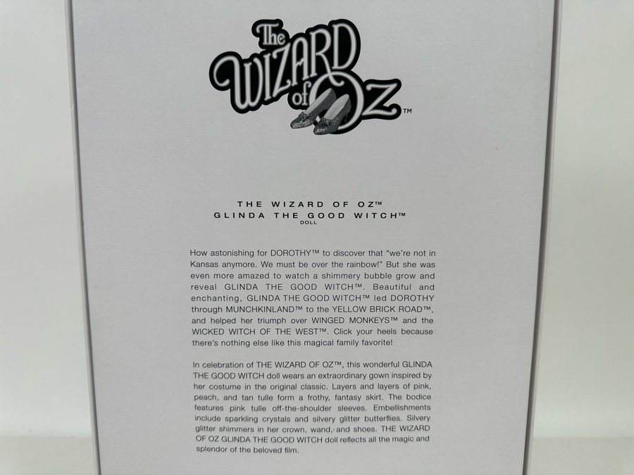 The Wizard Of Oz Glinda The Good Witch Limited Edition Of 5,500 Gold Label Collection Mattel Barbie Doll 2015 New In Box CJF31 [Photo 13]