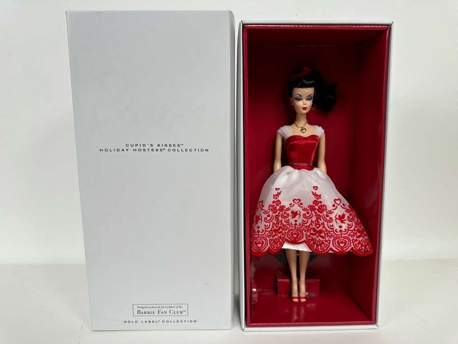 Cupid’s Kisses Holiday Hostess Collection Mattel Barbie Doll 2013 New In Box BCR06 LIMITED EDITION [Photo 2]