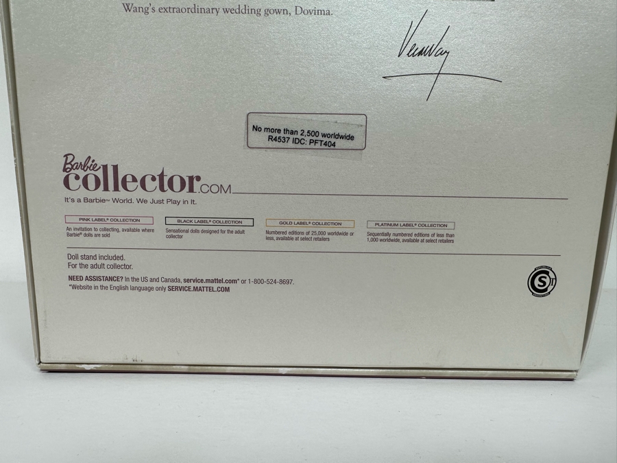 Vera Wang Bride The Traditionalist Limited Edition of 2,500 Gold Label Collection Mattel Barbie Doll 2010 New In Box R4537 [Photo 13]